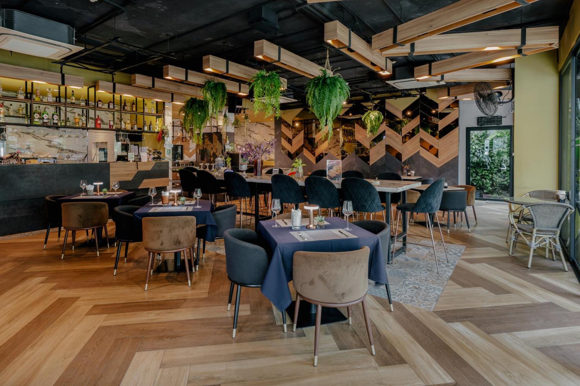 Rak Elegant Hotel Patong Экстерьер фото