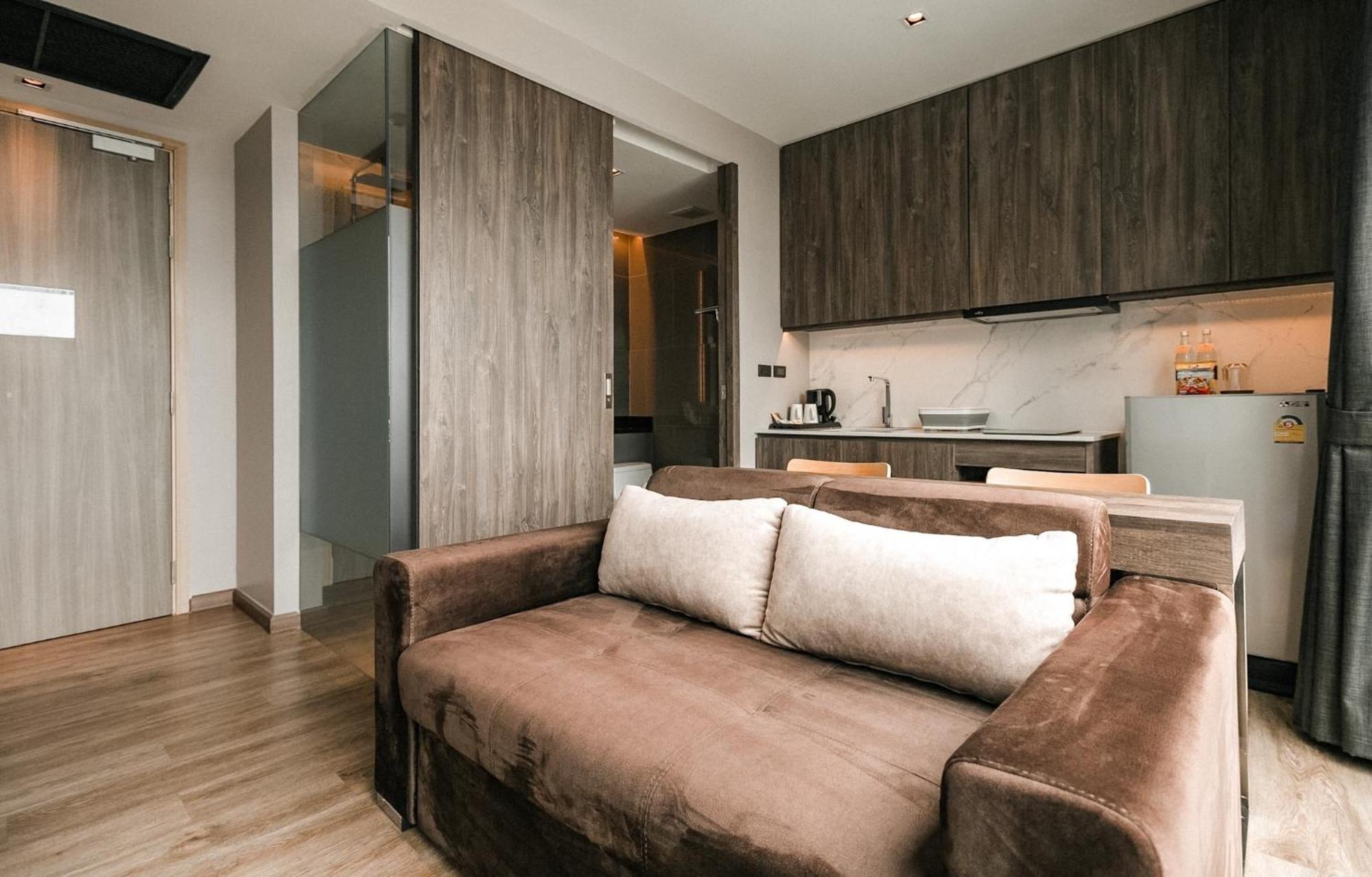 Rak Elegant Hotel Patong Экстерьер фото